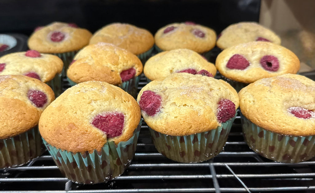 Sour Cream Raspberry Muffins (6Pack)