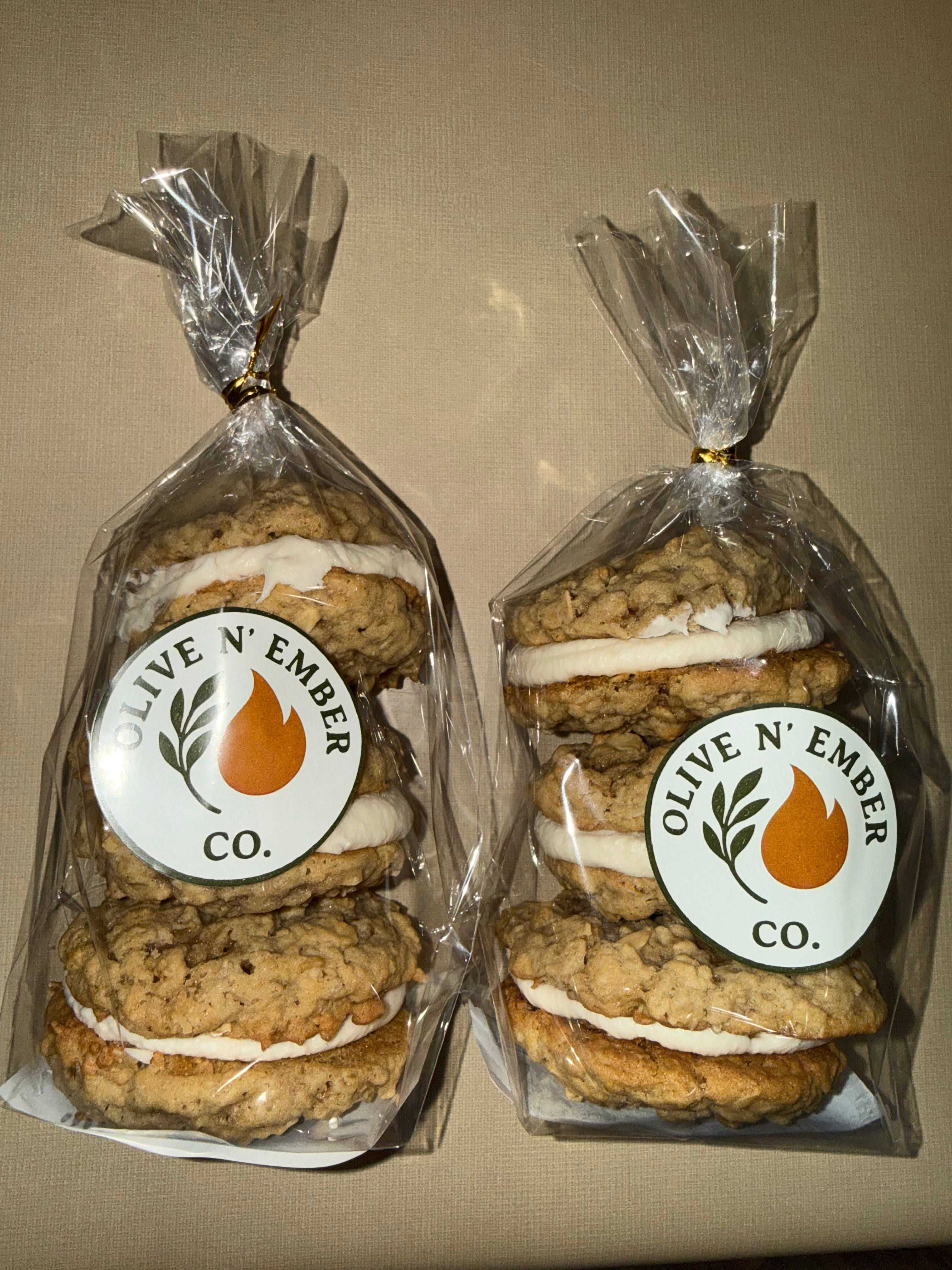 6 ct Dairy Free Oatmeal Cream Sammies