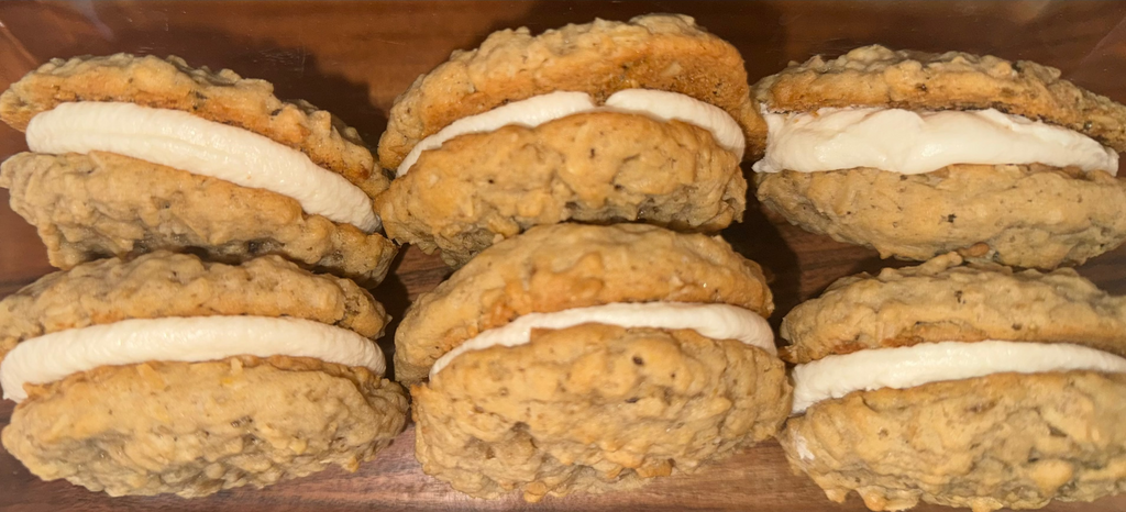 6 ct Dairy Free Oatmeal Cream Sammies